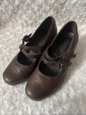 Clark’s Double-Strap Mary Jane Pumps in Dark Brown